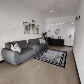 Homestay Meru Kapar Klang Puncak Alam