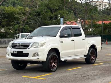 Toyota Hilux G in Kota Kinabalu, SBH
