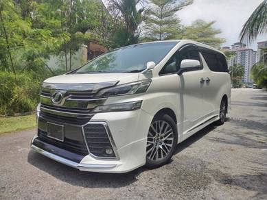 Toyota Vellfire ZG in Ampang, KUL
