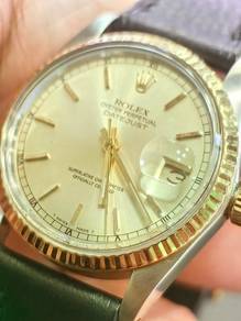 Pre-Owned Rolex Datejust 36 Champagne Index Dial R