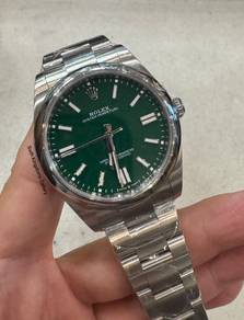 Rolex Oyster Perpetual 41mm 124300