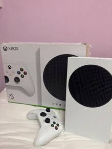 XBOX SERIES S for sale ( used only once)