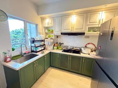 Townhouse Condo For Sale in Villa Laman Tasik
