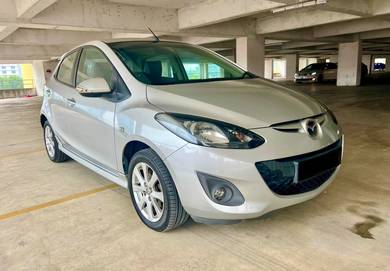 2013 Mazda 2 V