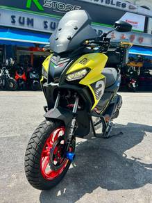 Aprilia SR GT 200 Sport