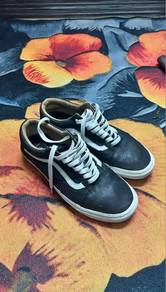 Kasut Vans