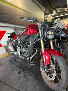 Honda CB250R