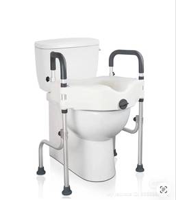 Brand New Raised Toilet Seat w Handles for Seniors