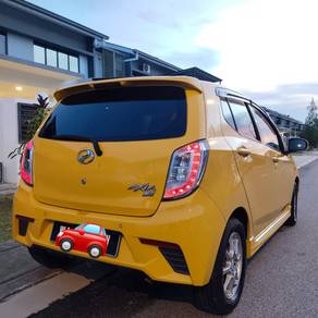 Perodua Axia SE SE in Setia Alam, SGR