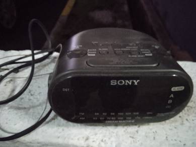 Sony Dream Clock Radio FM