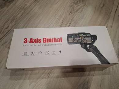 3-Axis Gimbal selfie stick social media. 