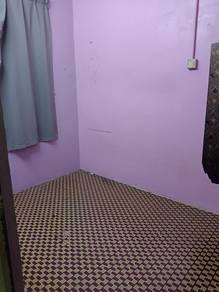 Room in Bayan Lepas, PNG