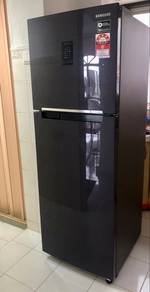 Samsung 321L Inverter Fridge (Premium Condition)