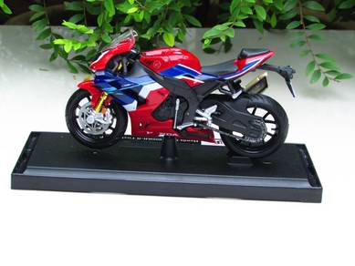 Maisto 1-18 Motorcycle Honda CBR1000RR-R 2020 Red