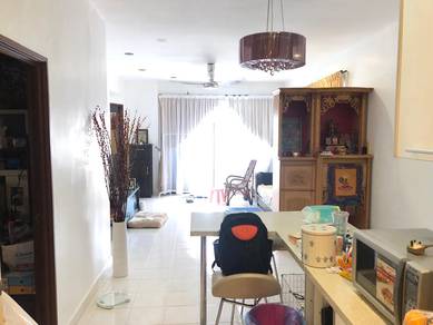 Condominium For Sale in Asia Heights