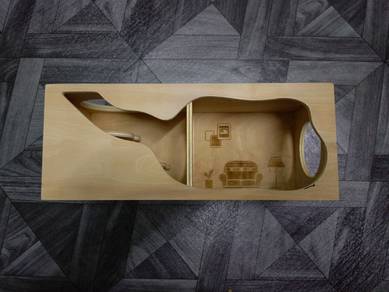 PRELOVED ~ Wooden Hamster Hideout / Peehole