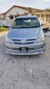 Toyota Innova G in Jawi, PNG