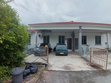 Terraced House For Sale in Arau,PLS