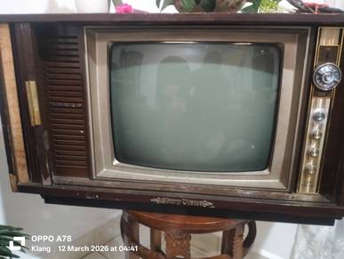 TV Sharp Antik 90an