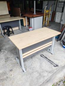 Meja maple