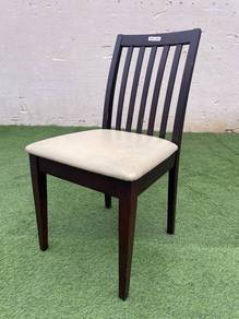 YE71A Kerusi Makan Kayu Wooden Dining Chair PU