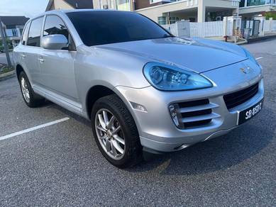 Porsche Cayenne in Johor Bahru, JHR
