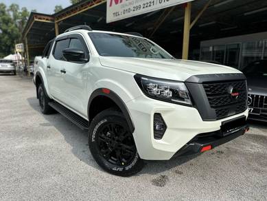 Nissan Navara PRO-4X in Cheras, KUL