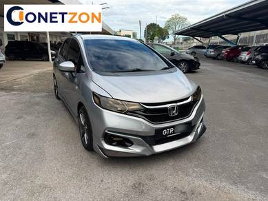 Honda Jazz S in Kuching, SWK
