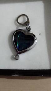 Paua Shell Heart Pendant