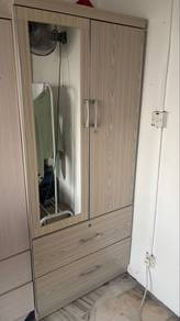 Wardrobe (2 DOORS + 2 DRAWERS)