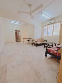 Apartment For Sale in Happy Garden Apartment