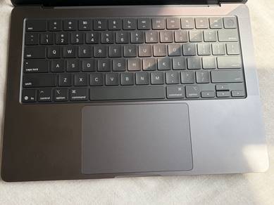 Macbook Pro M5 16GB Ram 1TB Storage