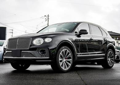 Bentley Bentayga V8 FIRST EDITION in Setia Alam, SGR