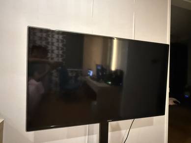 Samsung 55" LED TV UA55F6300AR