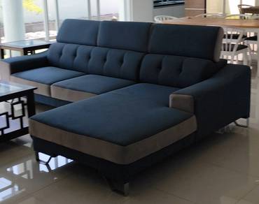 3 Seater sofa with chaise 