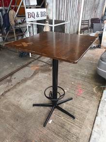 30' high bar table
