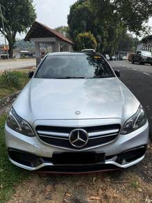Mercedes Benz E200 200 CGI in Seri Kembangan, SGR