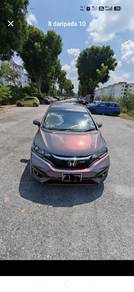 Honda Jazz S in Puncak Alam, SGR