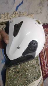 Helmet Aces