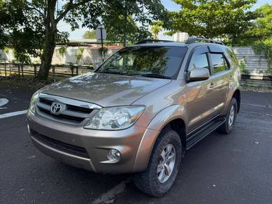 Toyota Fortuner G in Kuching, SWK