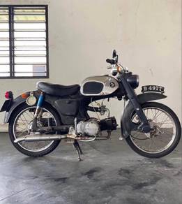 Honda C200