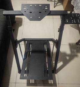Steering wheel stand & handbrake 