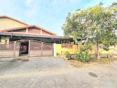 Semi-Detached House For Sale in Balok,PHG