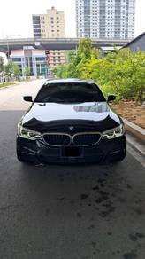 BMW 330i 330i M SPORT in Kota Damansara, SGR