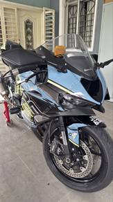 Kawasaki Ninja ZX-6R