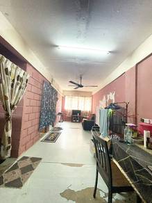 Flat For Sale in Taman Semarak II