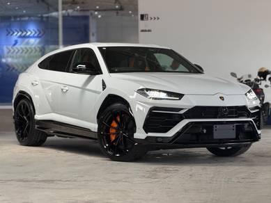 Lamborghini Urus  in Jalan Kuching, KUL