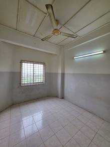 Apartment For Rent in Pangsapuri Seri Proton