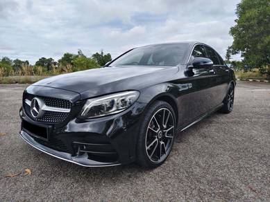 Mercedes Benz C300 300 COUPE AMG LINE (CBU) in Batu Pahat, JHR