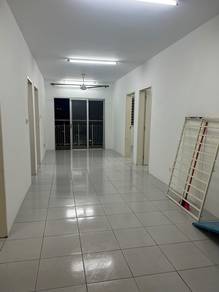 Apartment For Rent in Residensi Razakmas